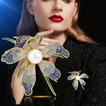Moda Crystal Broches Para As Mulheres De Luxo Designer Strass Brilhante Pérola Broche De Flor Acessórios De Roupa De Festa Jóias Presentes
